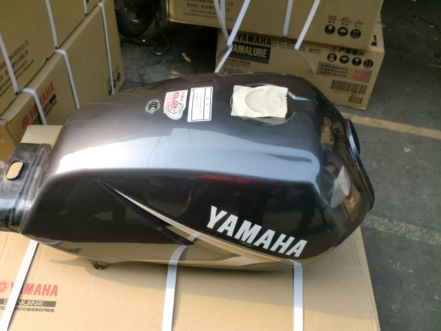 适用建设雅马哈天戟YB125S JYM125-3A燃油箱汽油箱暗灰色摩托车用