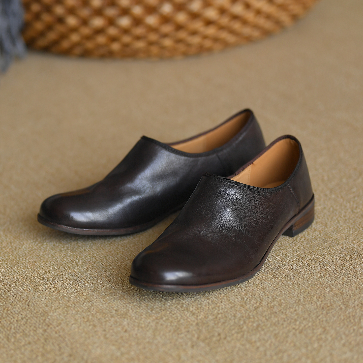 皮厚先生头层牛皮低跟深口单鞋