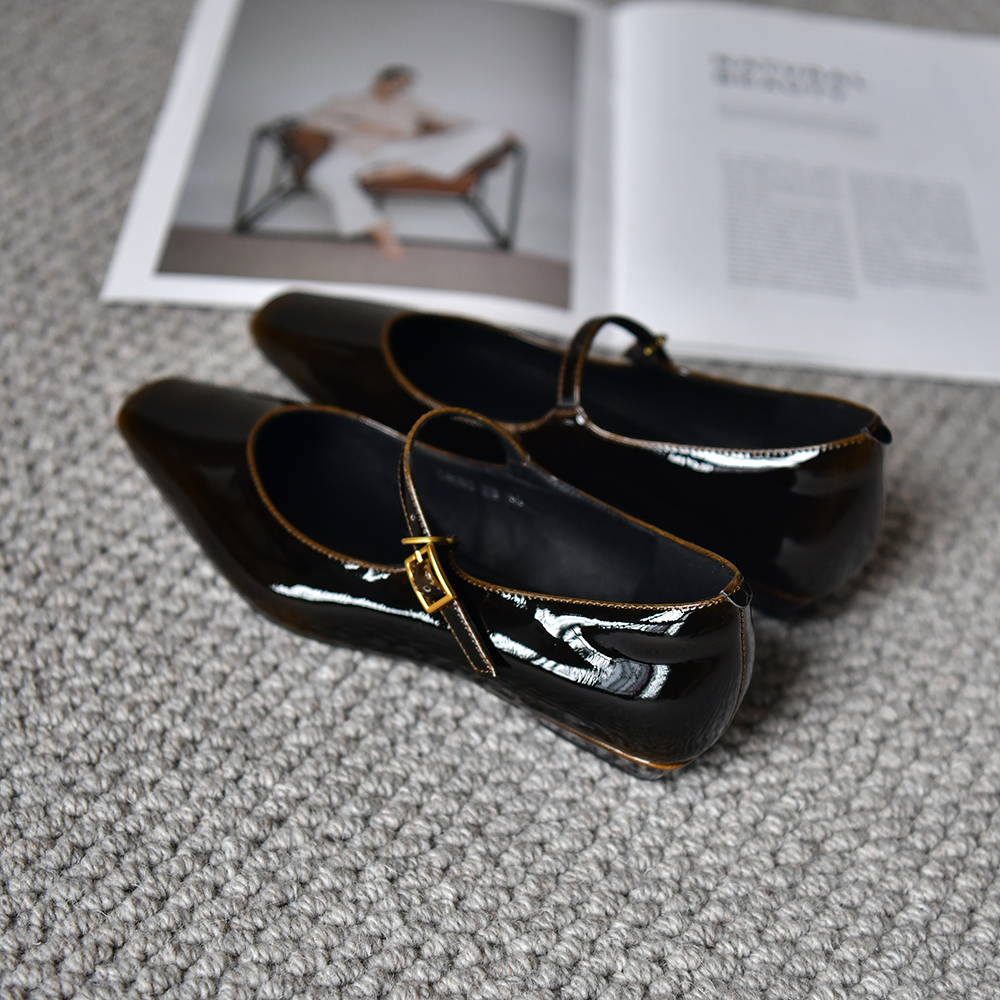 皮厚先生 2025春季新款方头浅口玛丽珍单鞋女软漆皮百搭粗跟通勤