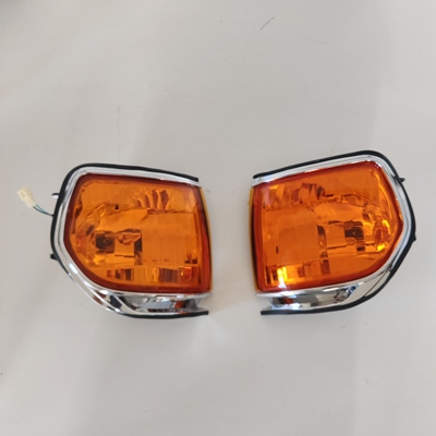 适用于丰田4500 LAND CRUISER FJ80 1992年汽车角灯