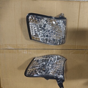 1对适用于丰田CHASER JZX100 1997年汽车角灯黑黄白