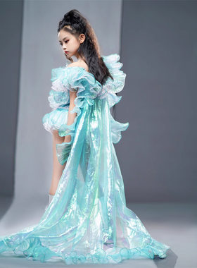 女童幻彩花边水蓝色连体衣走秀服