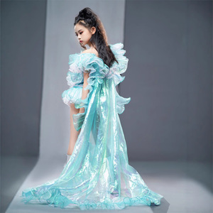 女童幻彩花边水蓝色连体衣走秀服