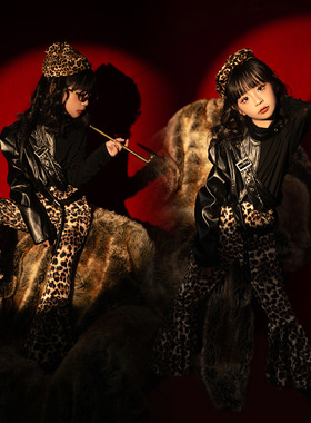 女童牛仔复古港风模特走秀豹纹运动风儿童车模丹宁世界机车演出服