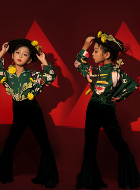 影楼女童80 90年复古港风喇叭裤儿童T台走秀机车风车模大赛演出