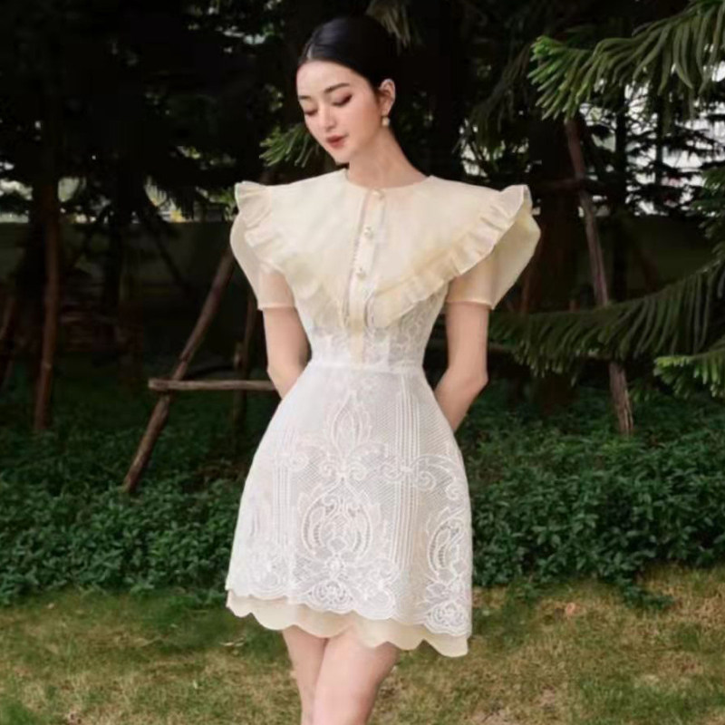 淑女蕾丝荷叶边收腰显瘦连衣裙夏