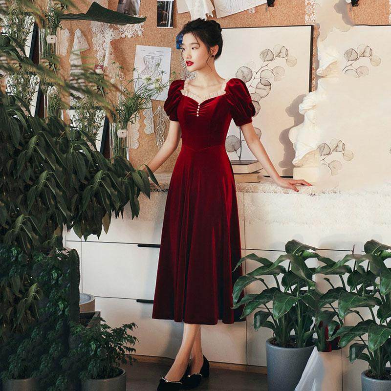 方领酒红色气质丝绒高级感连衣裙新娘结婚敬酒服回门晚礼服长裙女