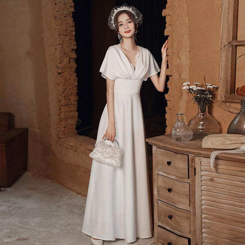 名媛气质深V领白色长裙主持人晚宴聚会礼服高腰显瘦遮肚连衣裙女