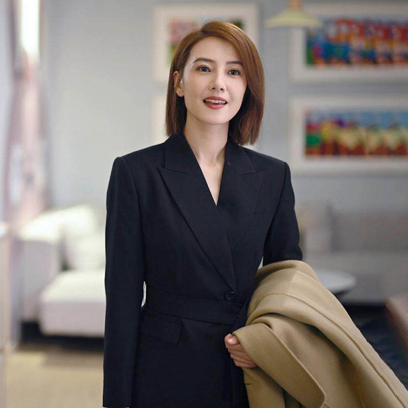 黑色修身显瘦西装套装女神范高级感OL通勤职业装西服喇叭裤两件套