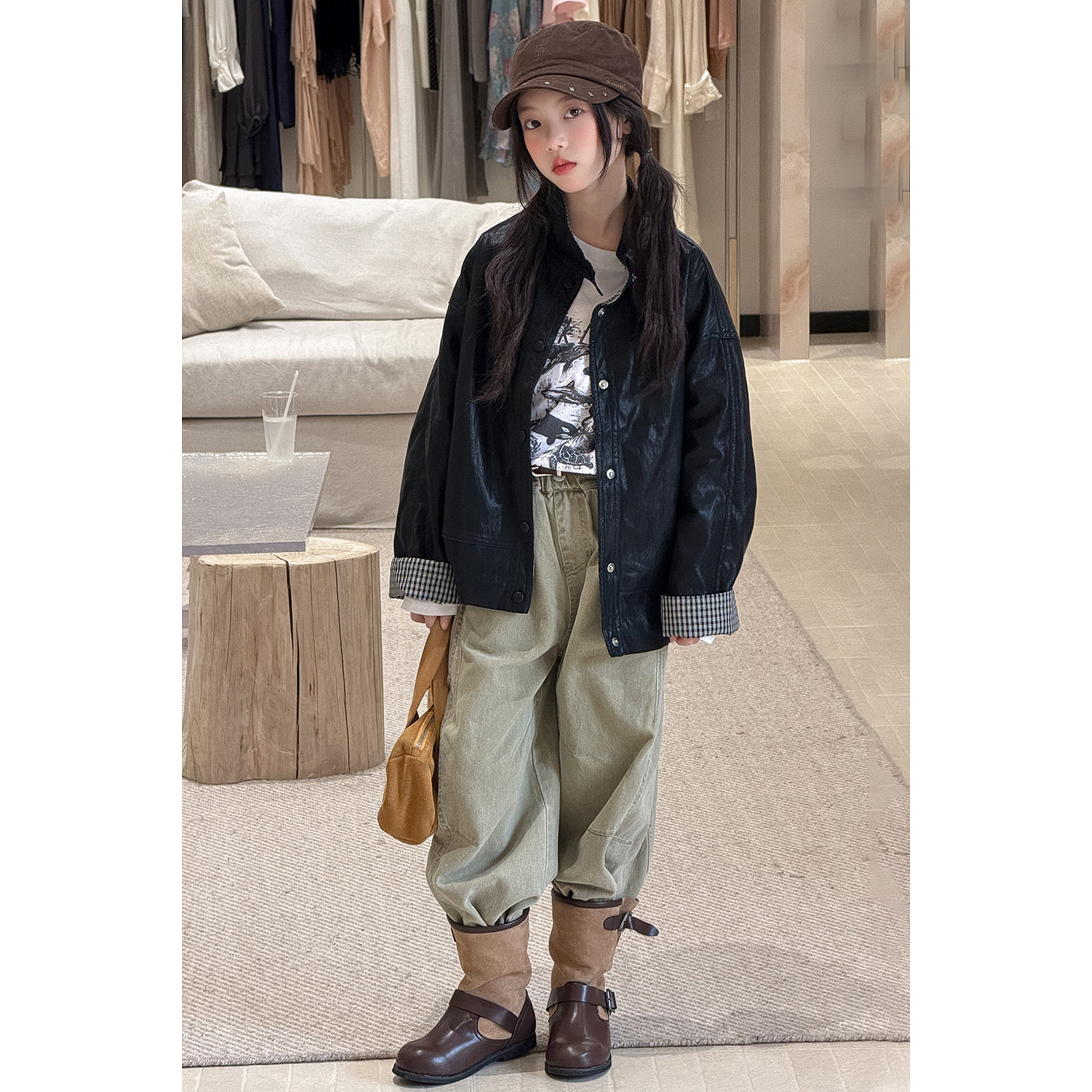 韩系女童时髦外套2026秋季新款儿童秋装洋气格子拼接皮衣夹克上衣