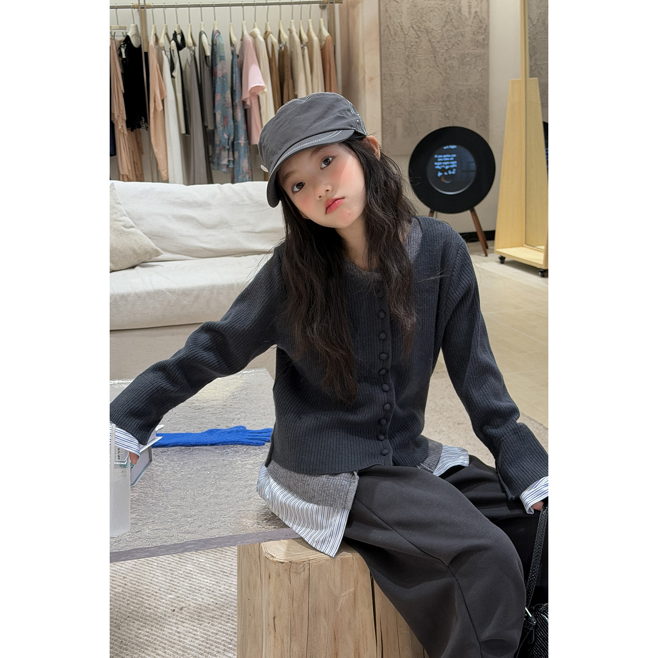 韩系女童毛衣春秋款2026新款女大童学院风衬衫外套儿童假两件开衫
