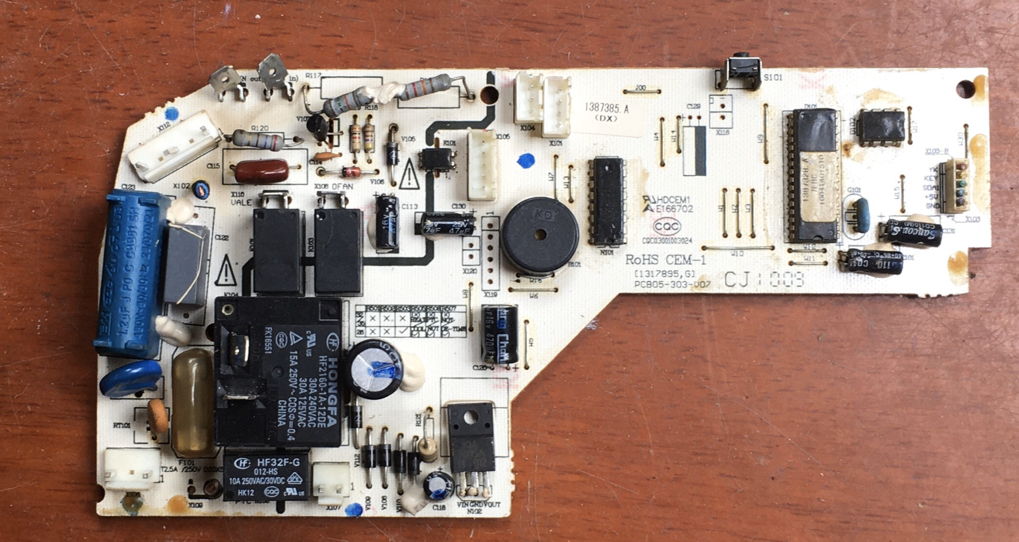 海信空调kfr-35g/99n-2室内机1317895g电脑板pcb05-303-v07
