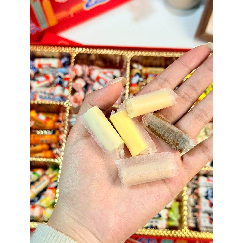 代胡大B兔快乐无限奶T礼盒880g,模玩/动漫/周边/娃圈三坑/桌游,收藏卡牌/卡片,淘宝优惠券,粉丝福利购,淘宝优惠卷