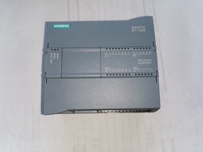98新 6ES7 214-1BG31-0XB0 CPU1214C AC/DC/RLY 可冲新质保一年