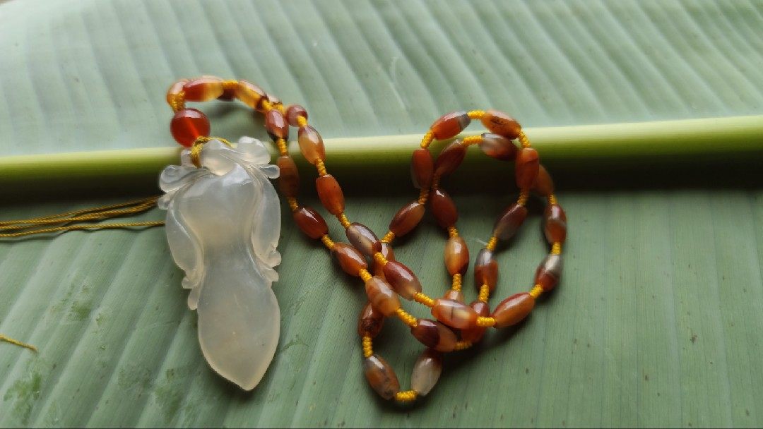 高冰黄龙玉如意人生吊坠缅甸山筋料挂件黄蜡石男女款项链起莹光精