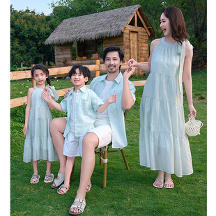 海岛度假母女连衣裙亲子装夏装2026新款一家三口四口父子衬衫套装