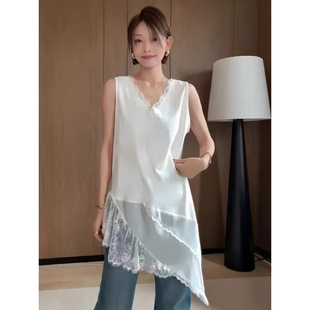 法式V领斜边不规则蕾丝拼接吊带背心新款坎肩外搭叠穿无袖上衣女