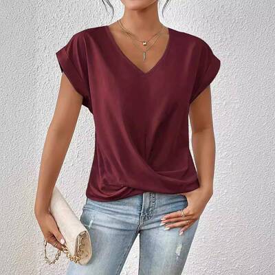 A fashionable solid color V-neck elegant short sleeved top