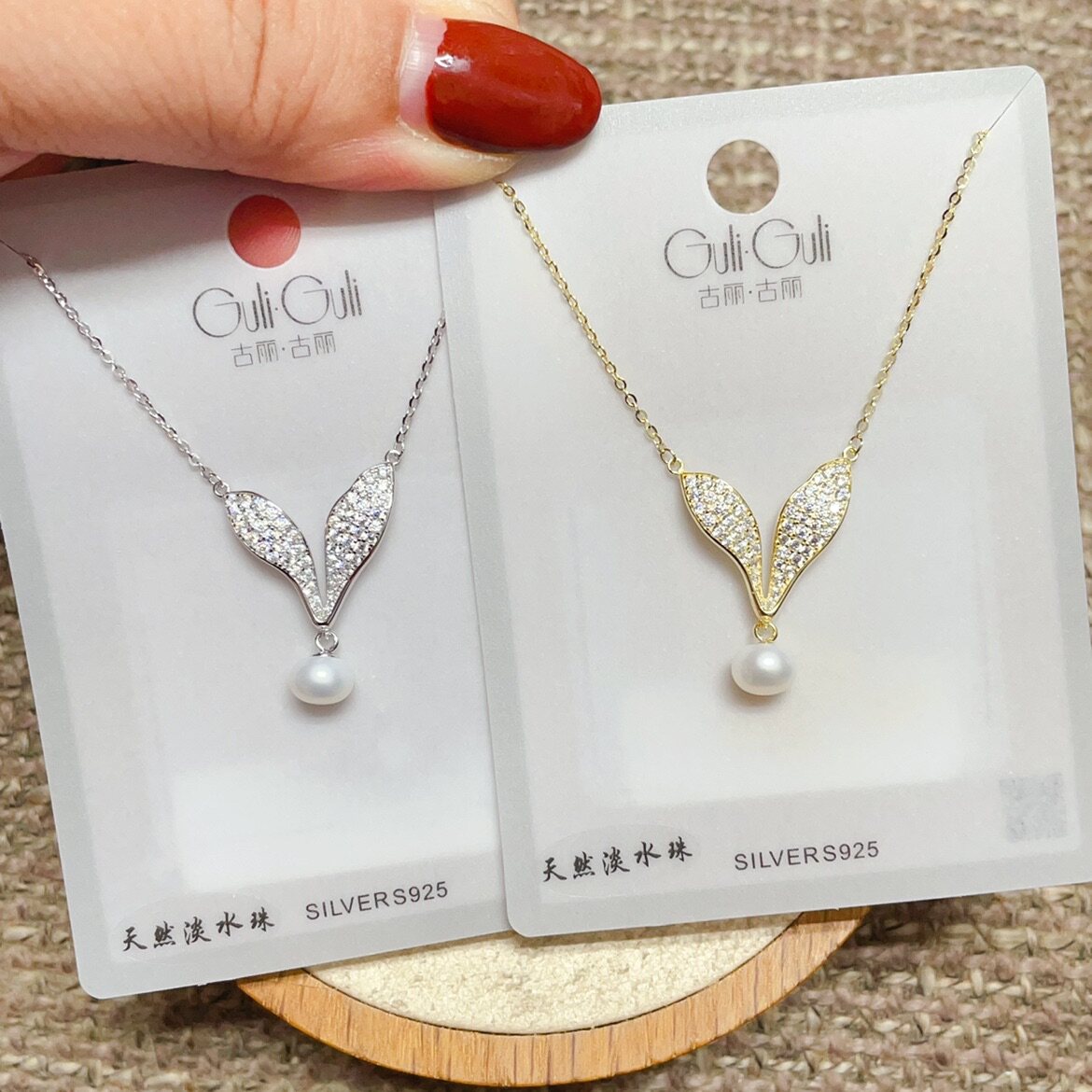 古丽古丽银饰S925银镀金微镶天然淡水珍珠兔耳朵时尚项链女图片