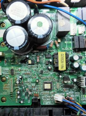 格力谦者福乐园变频外机主板 02603288 变频板 30138345 W8213H