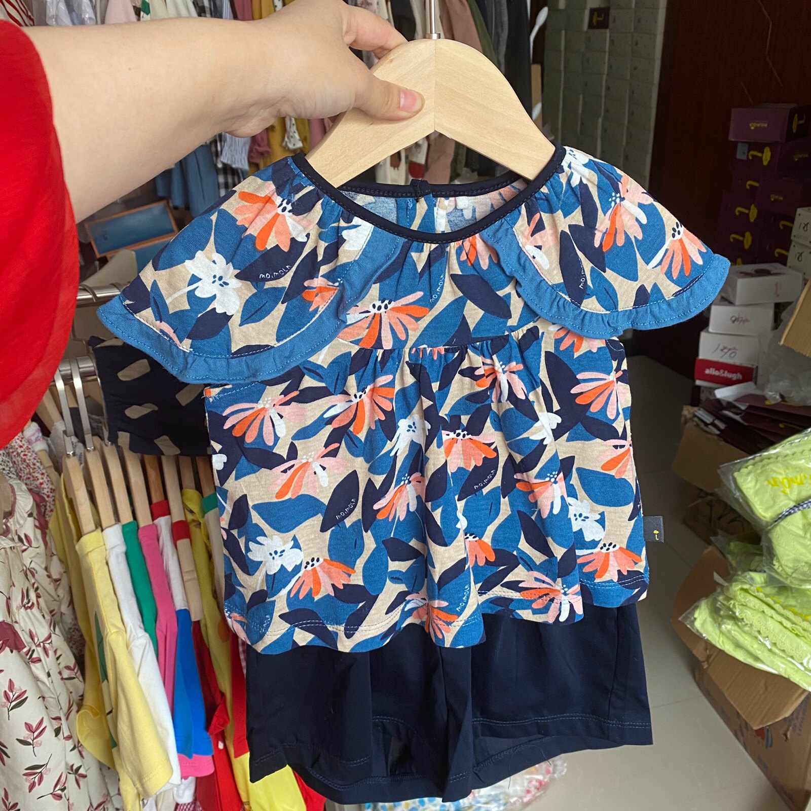 韩国小云朵小雨伞童装女童夏季大花朵上衣纯棉短裤两件套