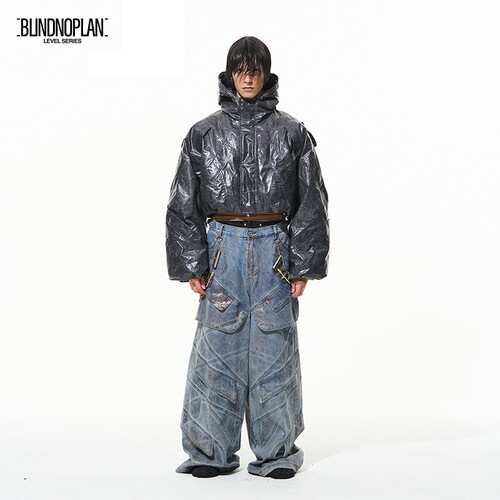 多飞褊连帽短款羽绒棉服夹克