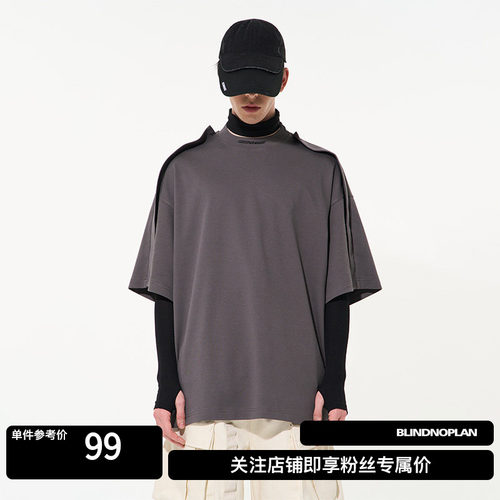 BLINDNOPLAN肩部飞褊拼接T恤