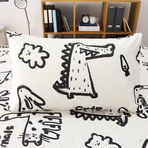 唐朝一只鱼纯棉动物涂鸦卡通枕套