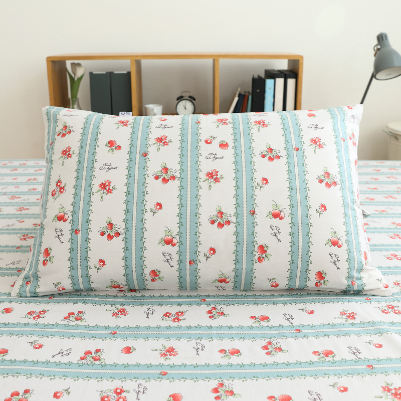 唐朝一只鱼全棉草莓花园单只枕套