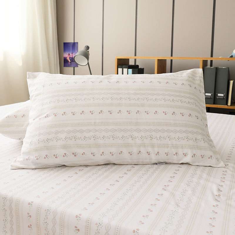 唐朝一只鱼全棉樱桃花咖清新枕套