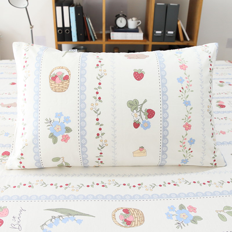 唐朝一只鱼全棉草莓兔卡通枕套