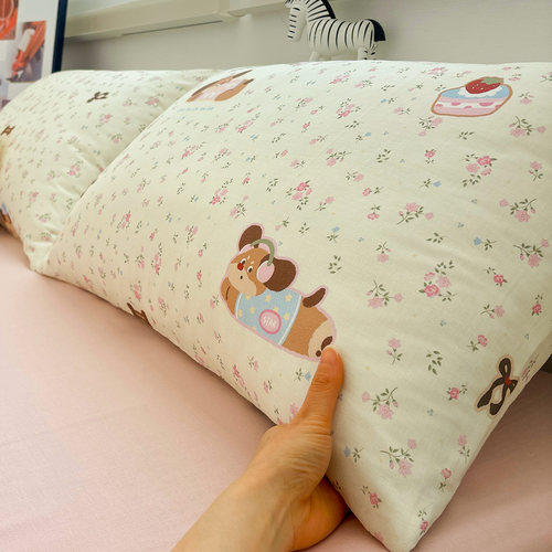 唐朝一只鱼双层纱花间小狗枕套