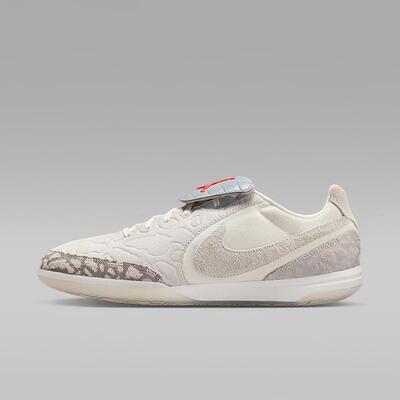 代购Jordan Tiempo Streetgato SE足球鞋增强球感贴合脚型灵活