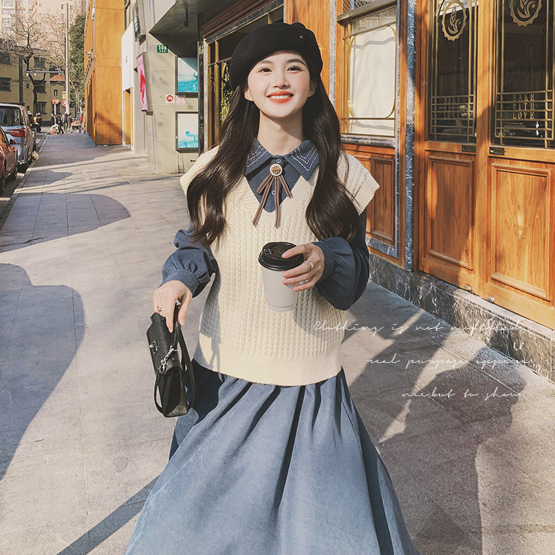 灯芯绒长袖连衣裙女2025春季新款设计感针织马甲衬衫领长裙两件套,女装套装/套裙,浙宝199