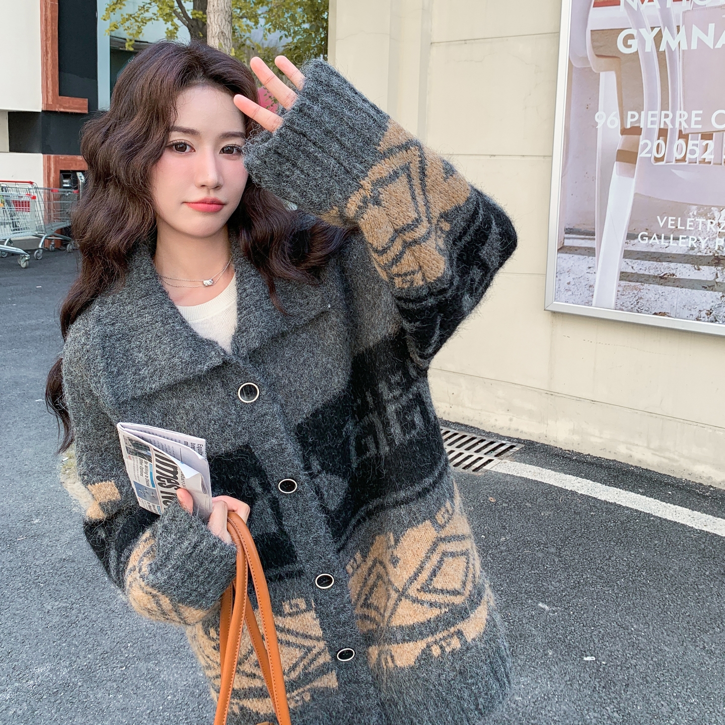 199-26512-P145-K218【好款现货】早冬短外套刺绣单排扣中长款，女装针织衫/毛衣，浙宝199