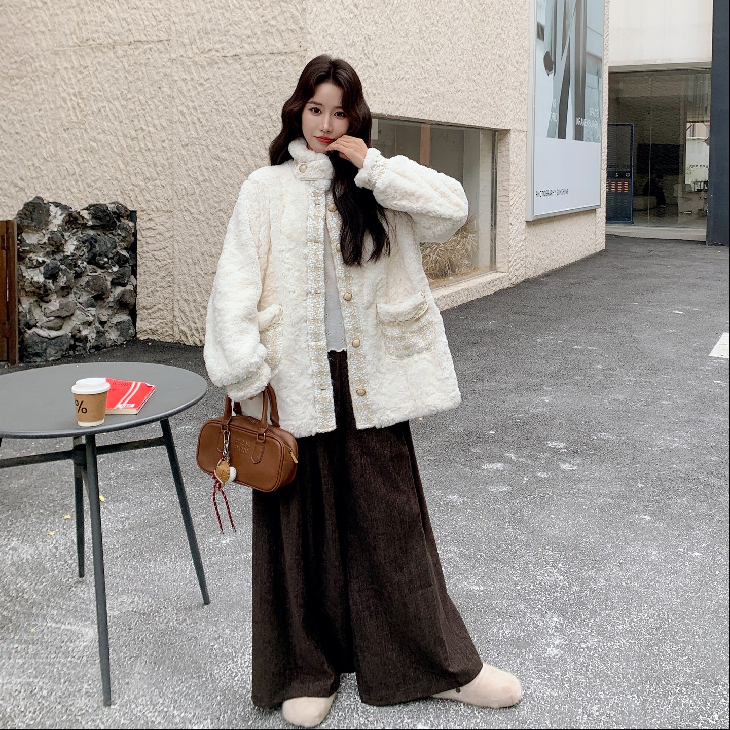 199-W85-P195-控298【好款现货】小香风款羊羔毛皮毛一体,女装短外套,浙宝199