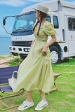 超显身材法式连衣裙女夏复古方领泡泡袖露背收腰显瘦天丝a字长裙，女装连衣裙，浙宝199