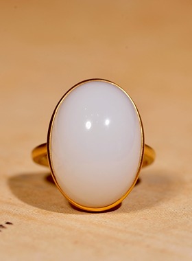 天然新疆和田玉羊脂白玉18k金镶嵌蛋面戒指新中式珠宝女款饰品