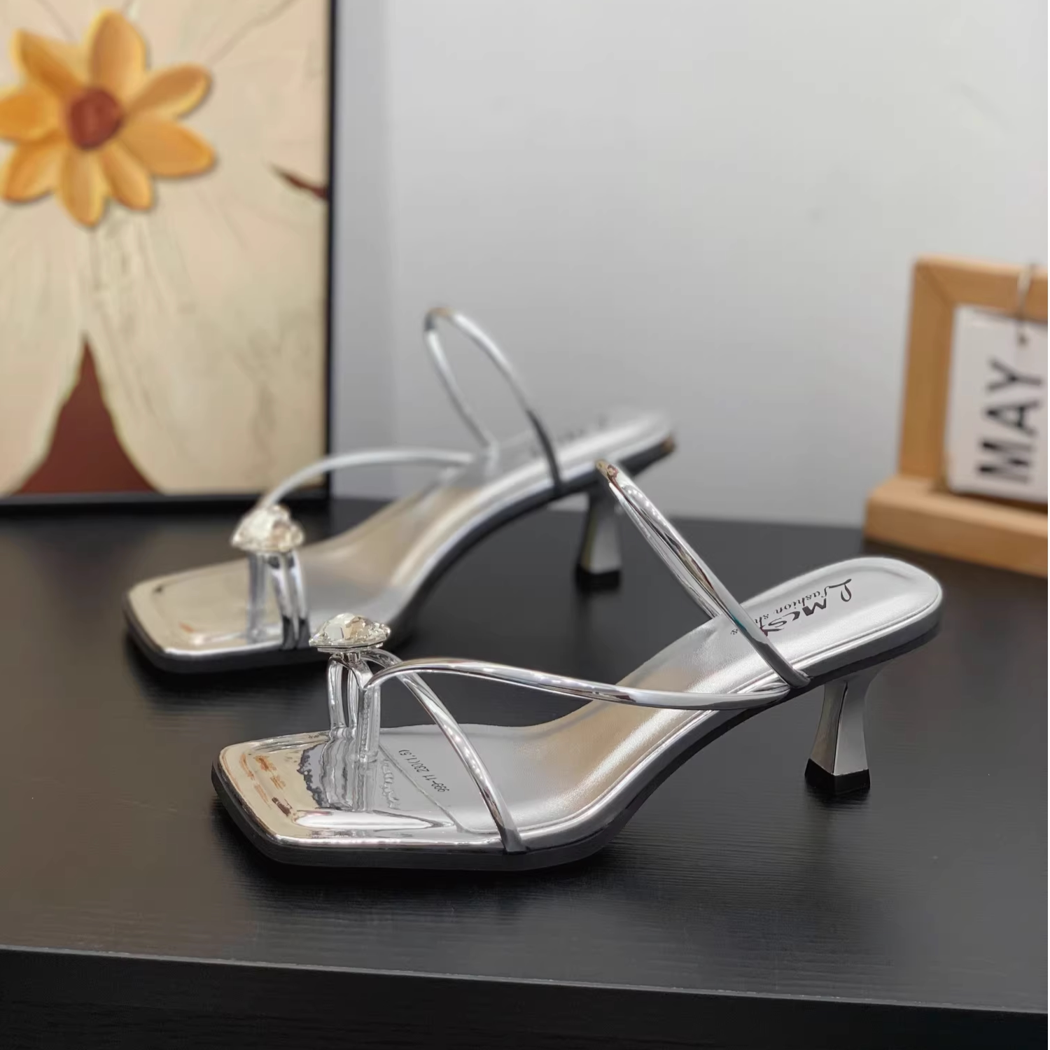 配裙子套趾一字拖女夏外穿2026新款气质方头高级感细跟6cm凉拖鞋