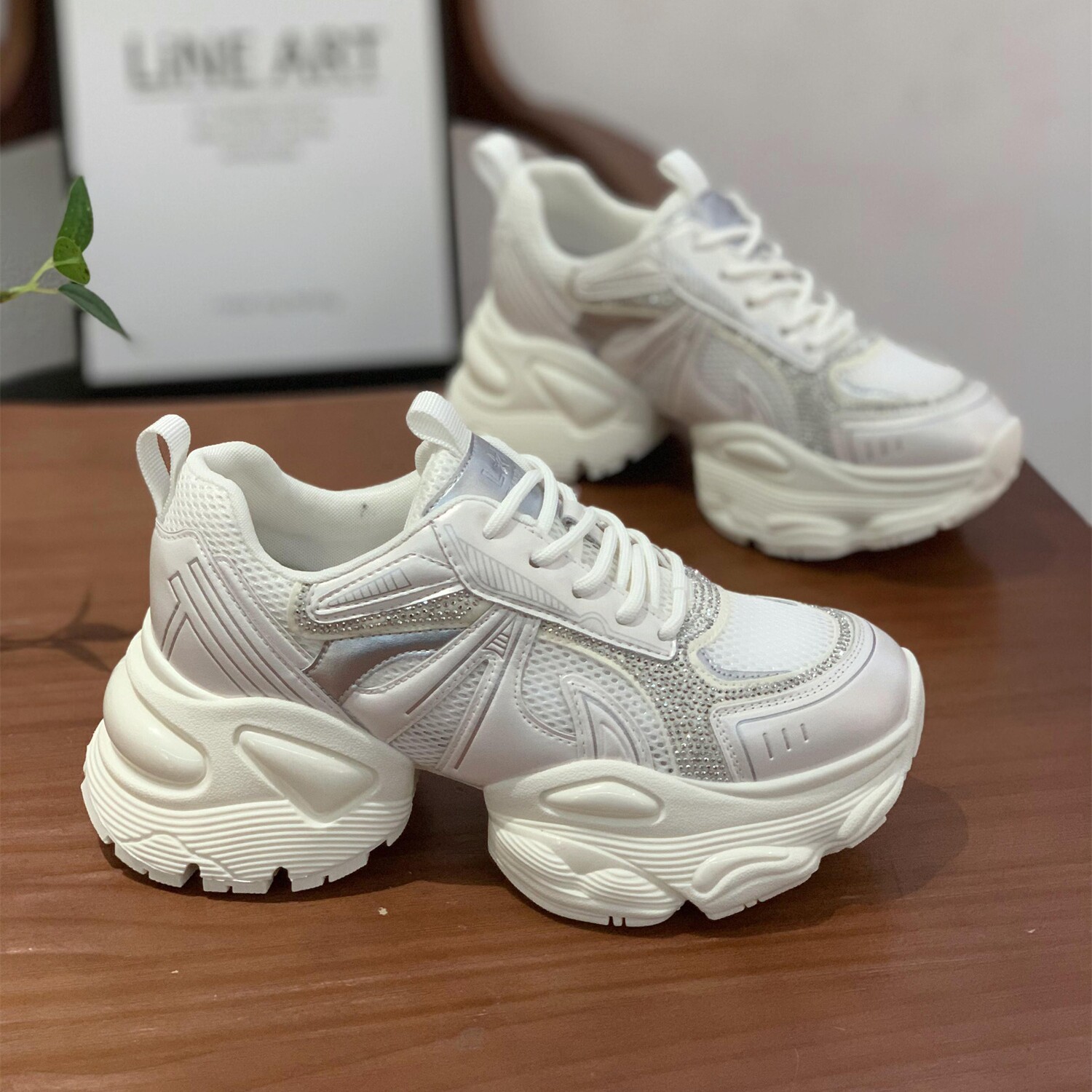 时尚百搭亮片厚底单网透气老爹鞋女2025夏季新款增高休闲运动鞋
