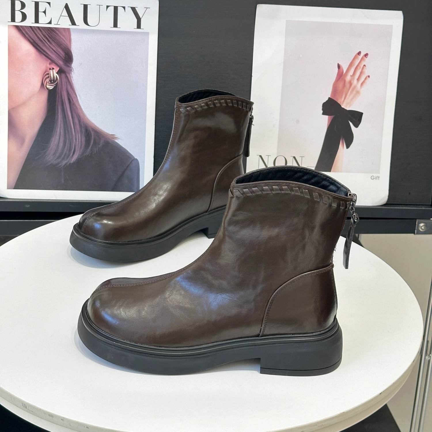 加绒保暖显瘦显脚小切尔西瘦瘦靴