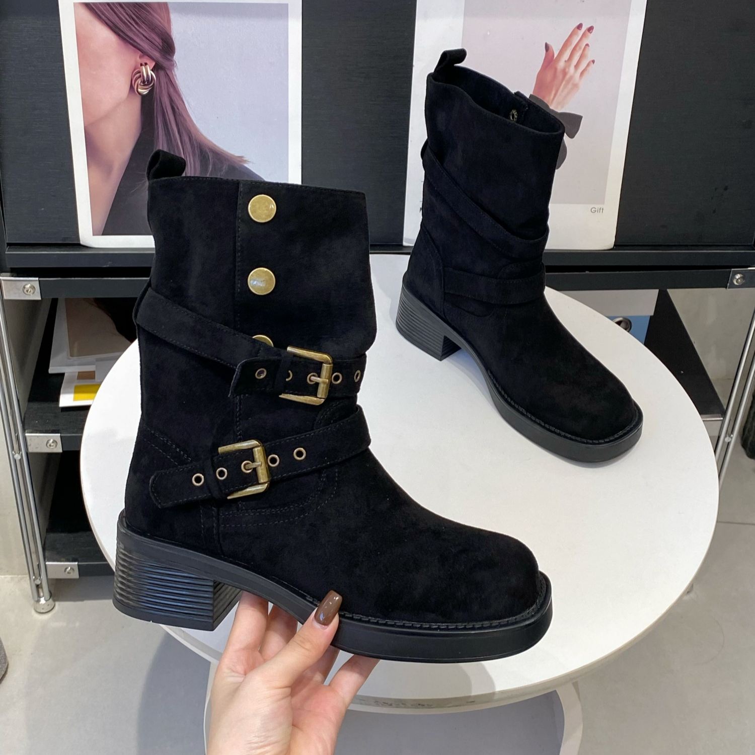 小众复古磨砂潮酷厚底中筒西部靴