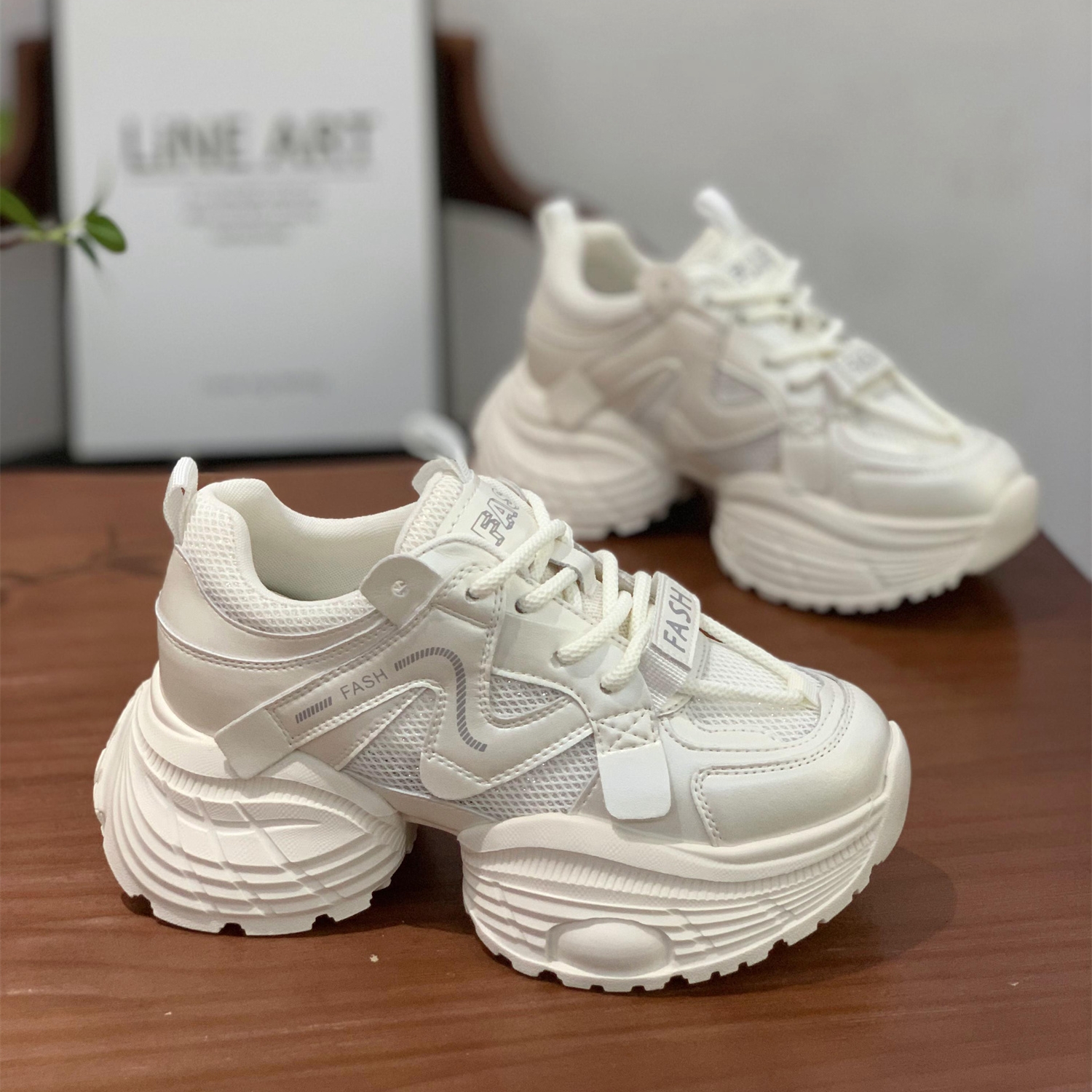 厚底真皮轻便百搭透气休闲老爹鞋