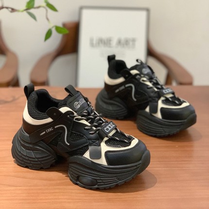 内增高真皮网面老爹鞋女2025年春秋新款小个子7CM透气轻便运动鞋