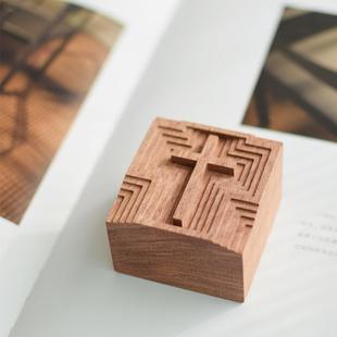 十字架黑胡桃花梨精油香薰扩香木摆件办公卧室香水礼物