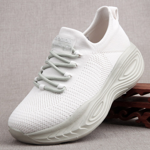 老北京布鞋女飞织透气减震一脚蹬