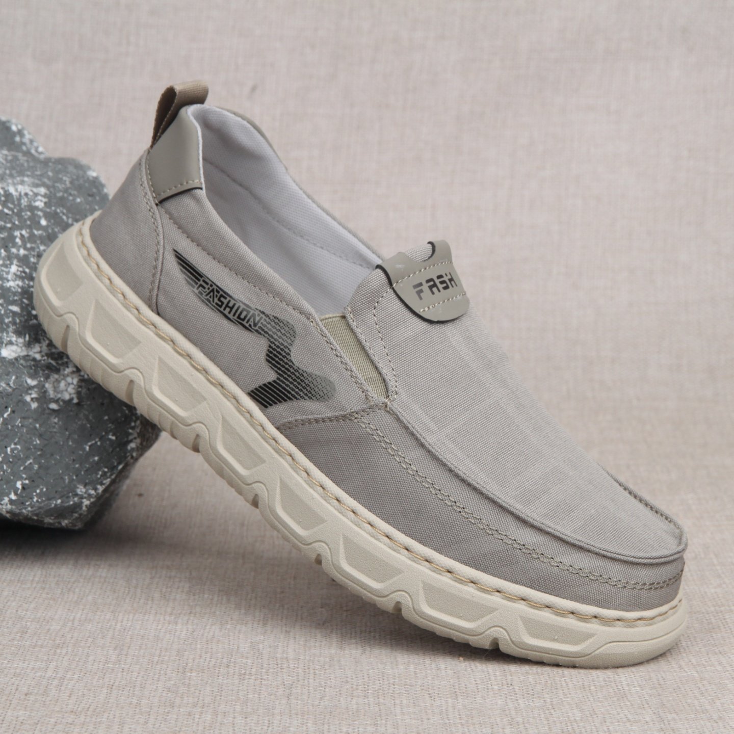 春秋季老北京布鞋一脚蹬超轻男单鞋艾草鞋垫休闲鞋中老年爸爸鞋