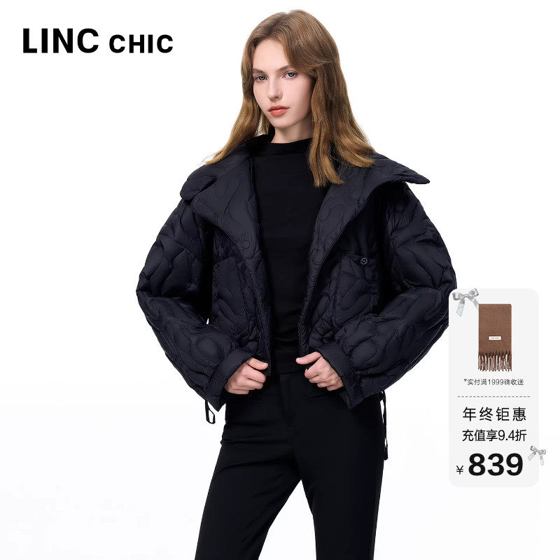 大翻领时髦羽绒夹克外套