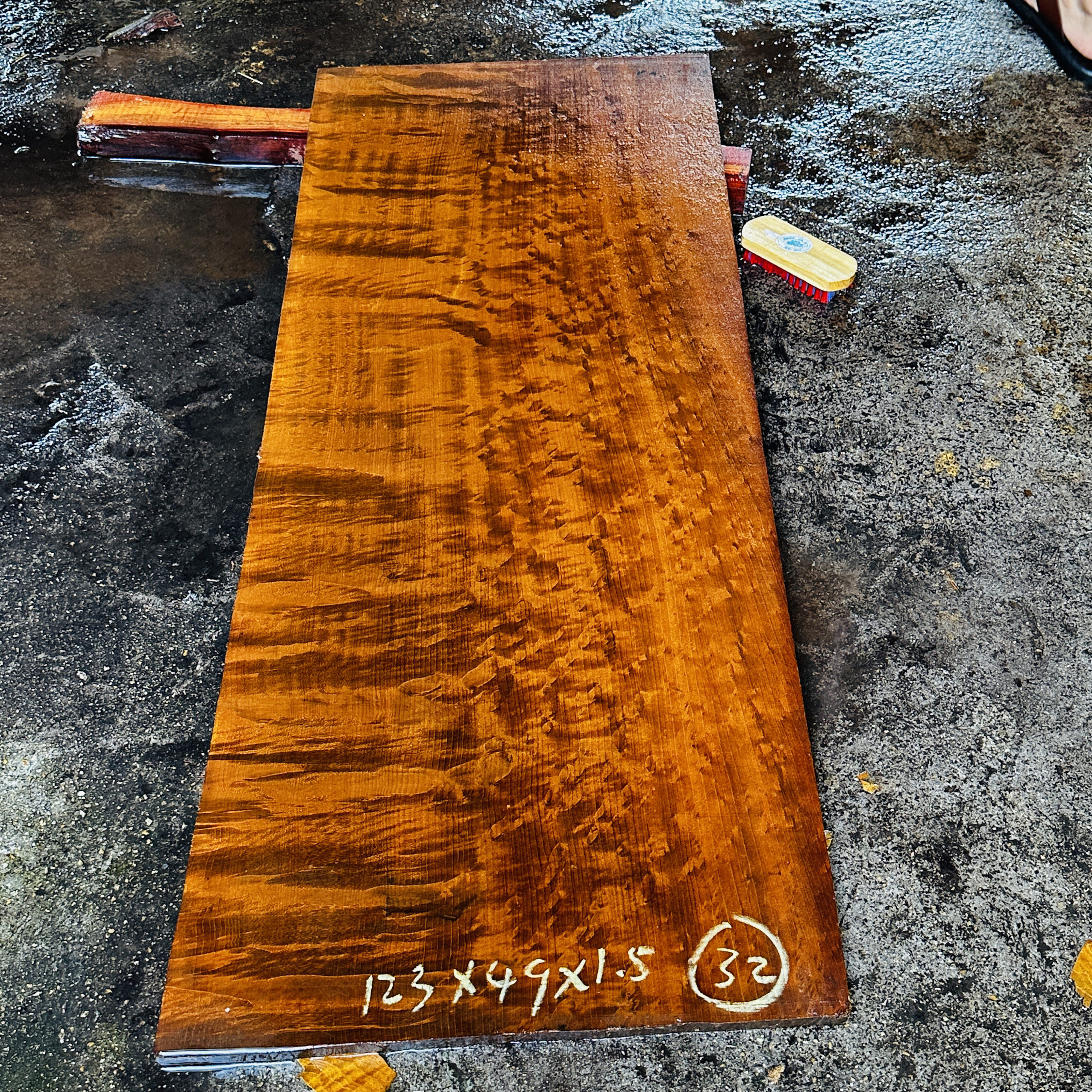 032#金丝楠黄金楠精品满水波家具料，大板，红木家具板