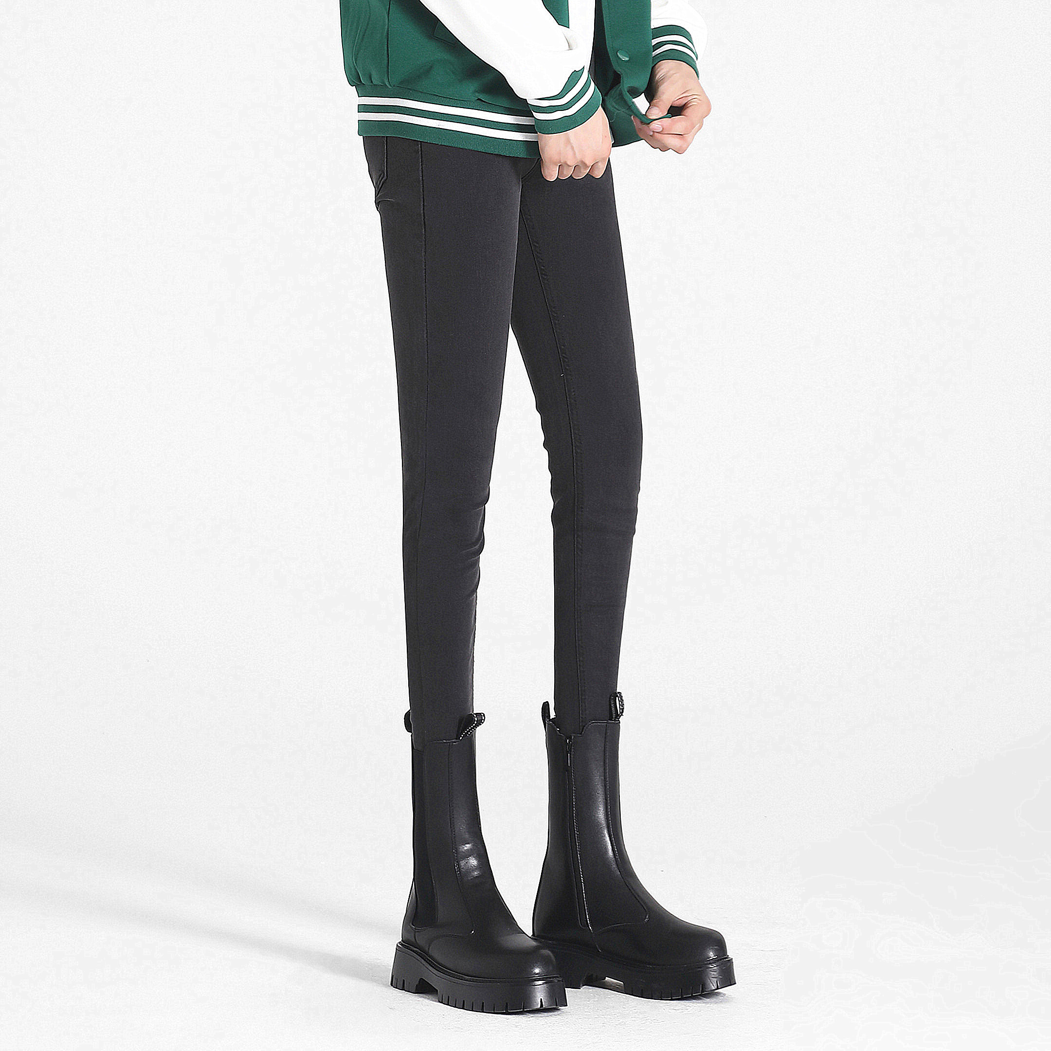 灰色牛仔裤新款男装修身小脚裤子高弹性韩版时尚力简约显瘦紧身裤